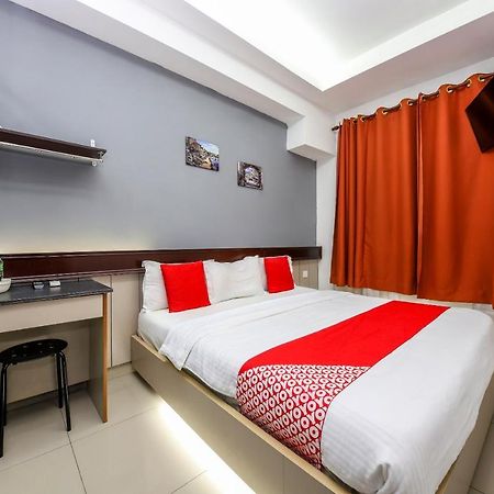 Oyo 317 Citytop Hotel Cheras Exterior photo